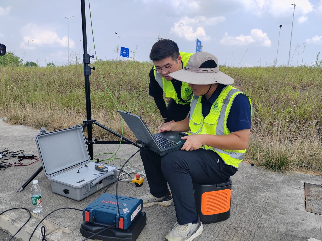 天极资讯频道_IT行业资讯_互联网_电商打造科技行业权威坐看渠道风云变迁(图1)