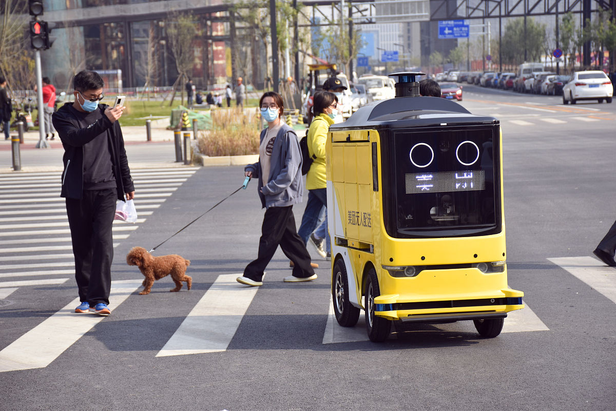 德赛西威为何跨界布局无人配送车？(图1)
