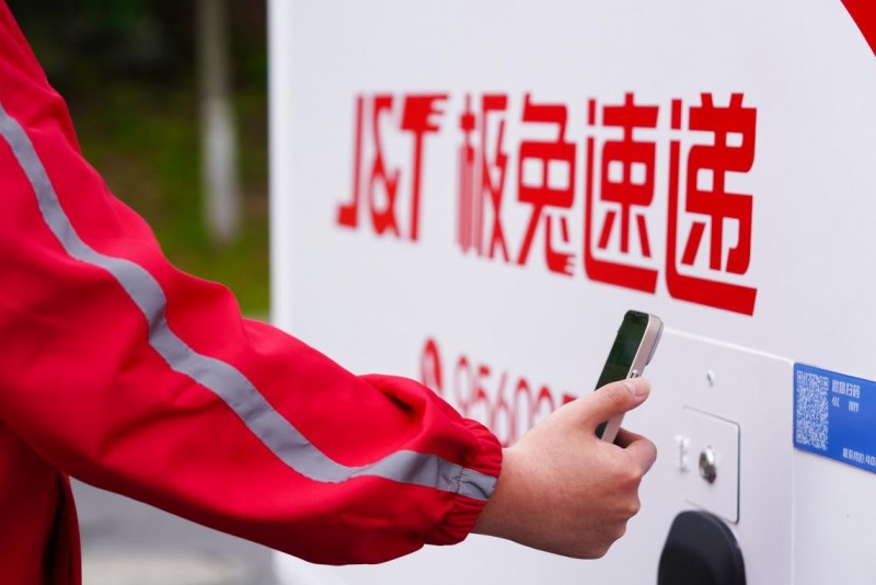 快递业驶入无人技术新蓝海智慧物流创新按下＂加速键＂(图1)