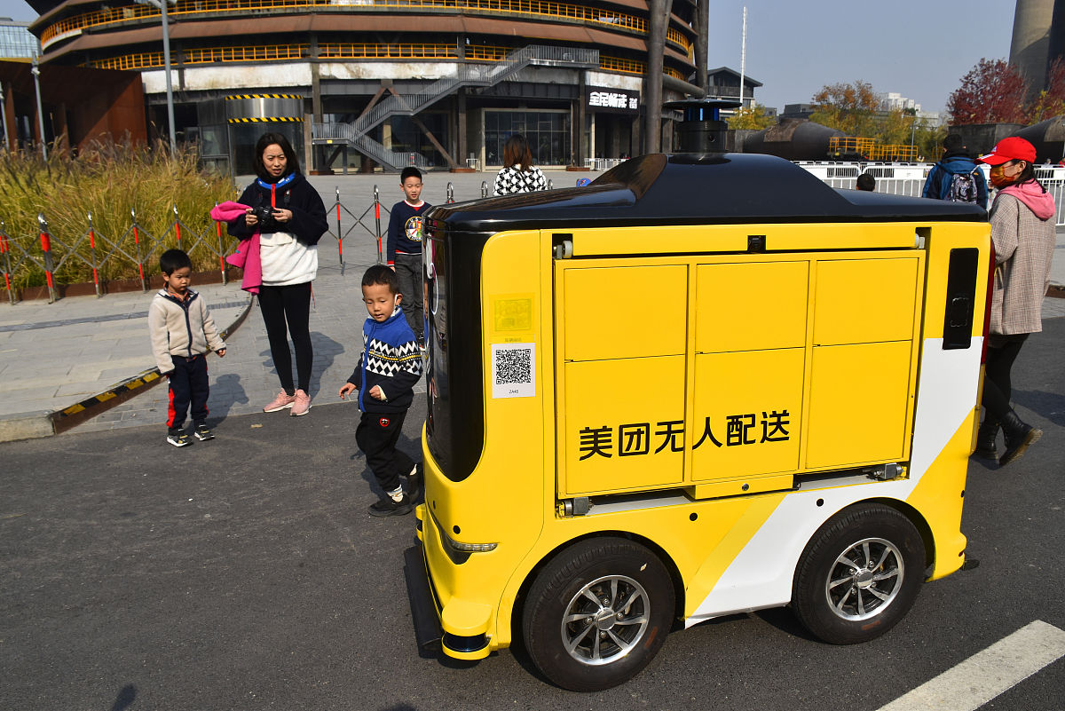 资本密集加持 无人车物流赛道火热(图1)