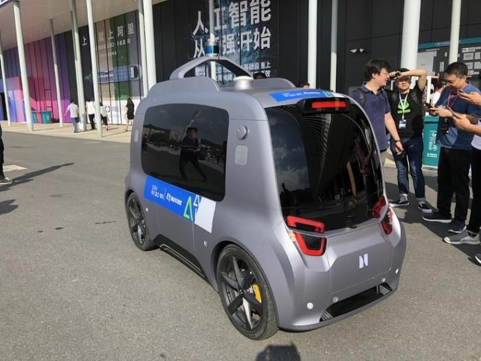 深圳物流无人车规模化提速2月完成2BWIN01万单配送(图1)