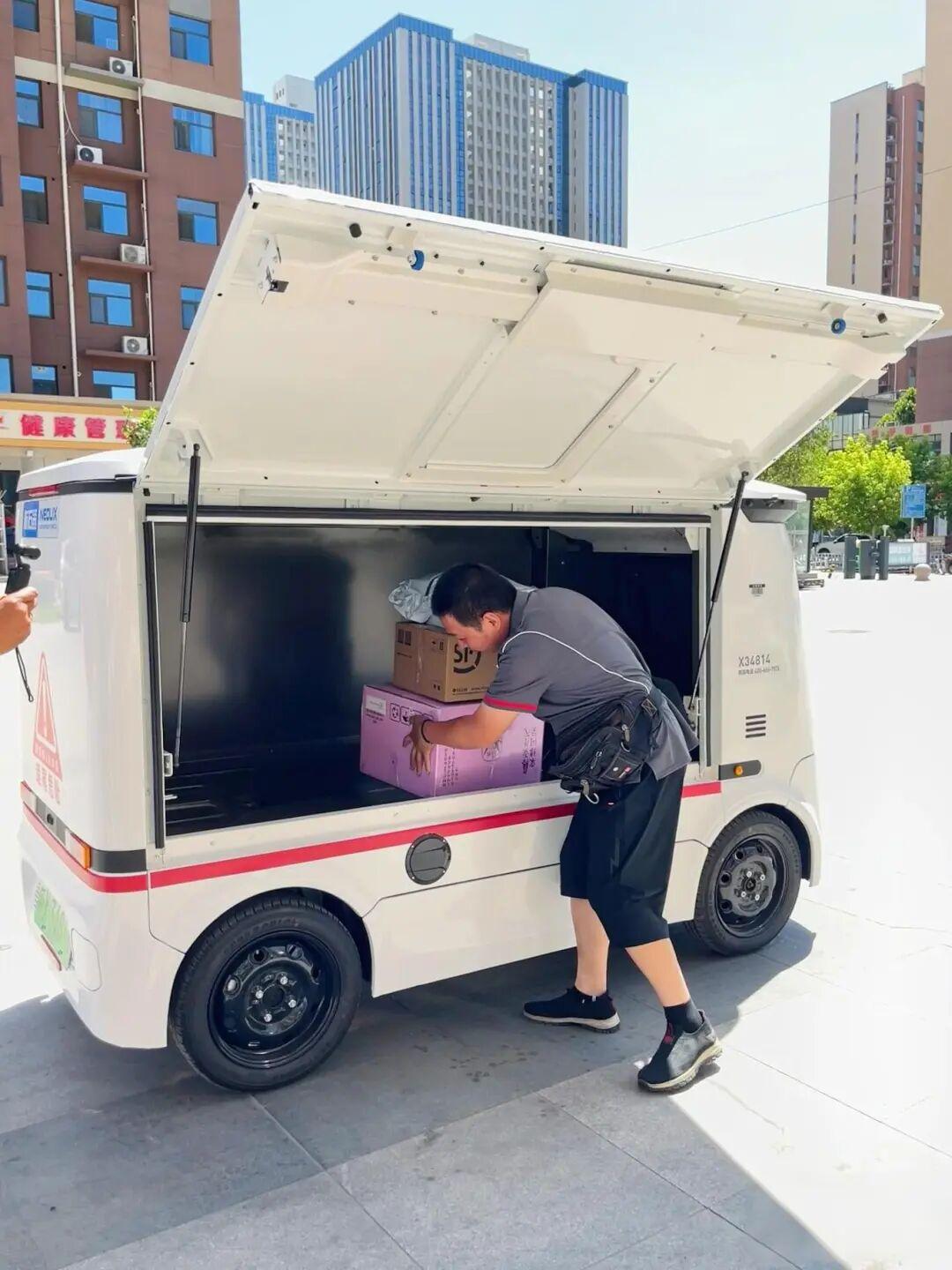 从无人接驳车作业看快递业物流降本(图3)