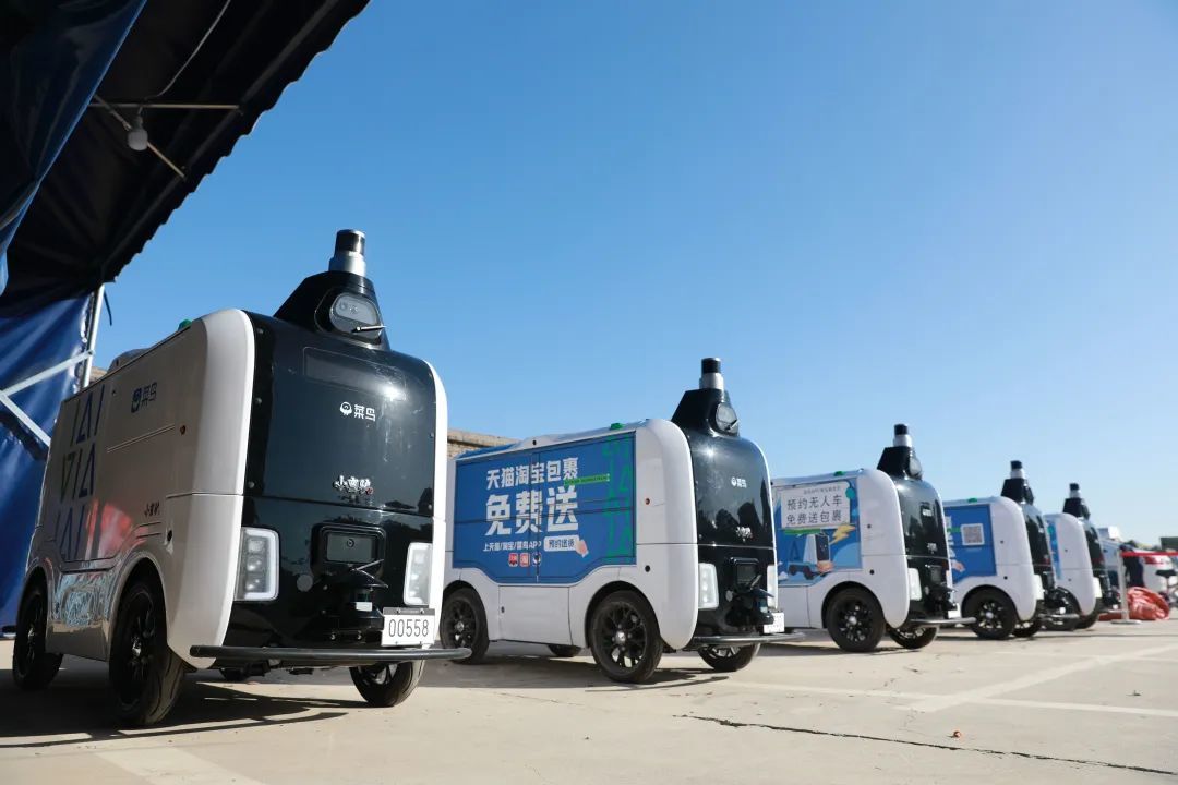 中国快递按下转型升级“换挡键”(图1)