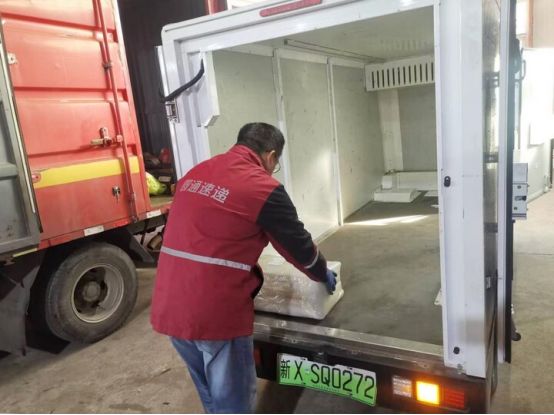 无人车驰骋、无人机翱翔连云港驶向智能网络新蓝海(图1)